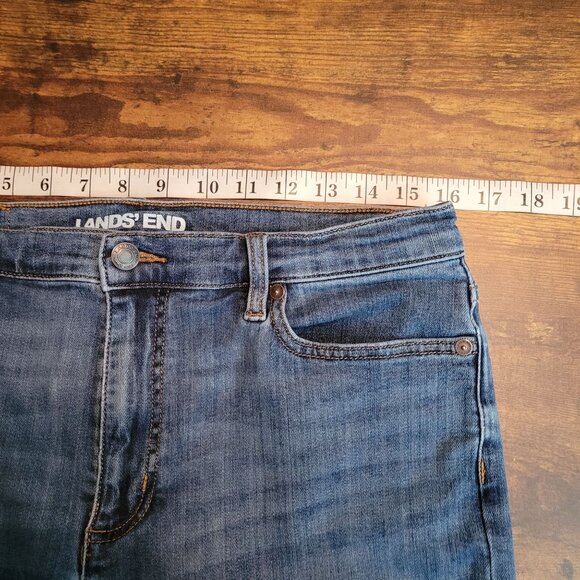 Lands End Jeans Women 12 Straight Crop Medium Dark Wash Soft Stretch Comfort - Picture 6 of 12